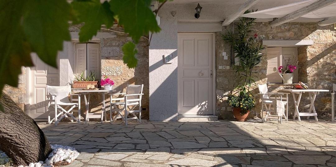 Lithea Villas And Studios By The Sea Agios Petros  Bagian luar foto