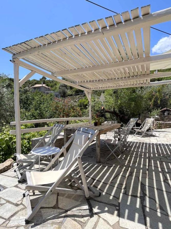 Lithea Villas And Studios By The Sea Agios Petros  Bagian luar foto