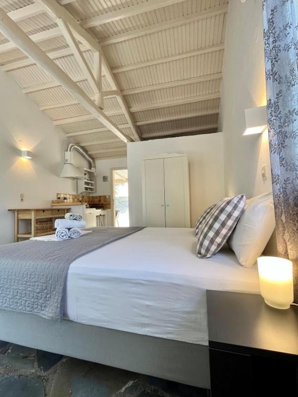 Lithea Villas And Studios By The Sea Agios Petros  Bagian luar foto