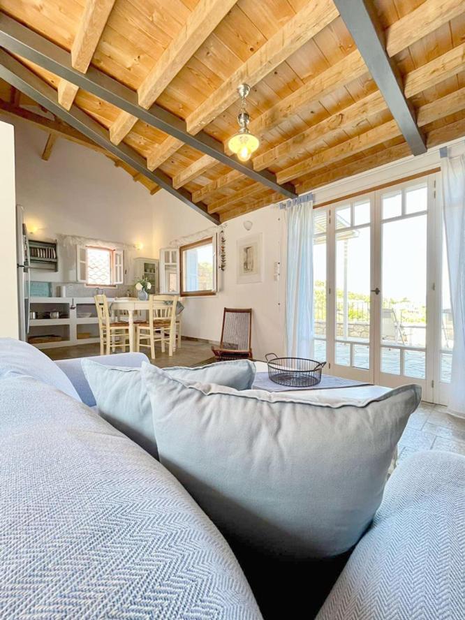 Lithea Villas And Studios By The Sea Agios Petros  Bagian luar foto